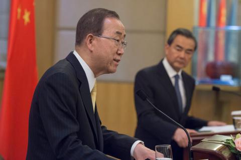 Пан Ги Мун призвал Пекин расширять возможности для гражданского общества