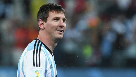 Президент Аргентины уговорил Месси вернуться в сборную