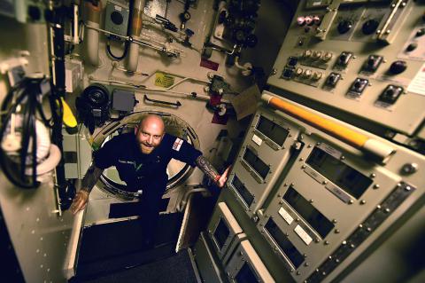 В обнимку с Trident: путешествие по субмарине с ядерными ракетами (ВИДЕО, ФОТО)