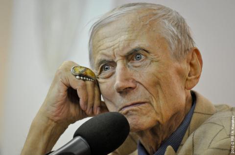 Евгений Евтушенко отмечает свое 84-летие