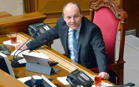 Украина завершила законодательную часть по выполнению безвизового режима