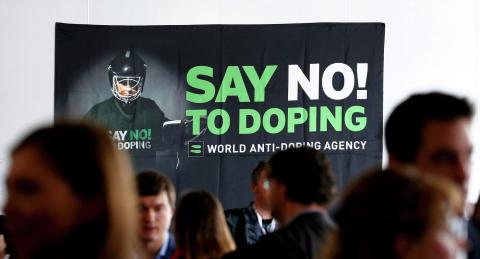 WADA: Министр спорта России курировал манипуляциями с допинг-пробами во время Олимпиады в Сочи