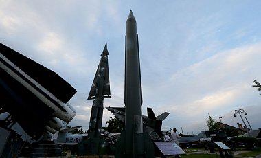 КНДР осуществила пуски трех баллистических ракет