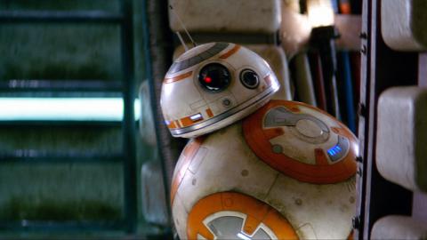 Как создавали дроида ВВ-8 для съемок «Star Wars» (Видео)