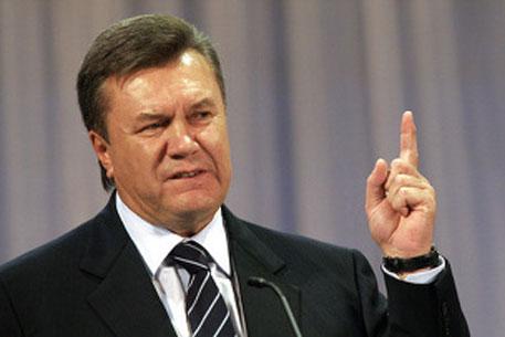 Янукович хочет рассказать всему миру 
