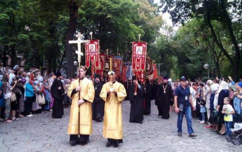 Крестный ход в Киеве пройдет только от Владимирской горки до Лавры